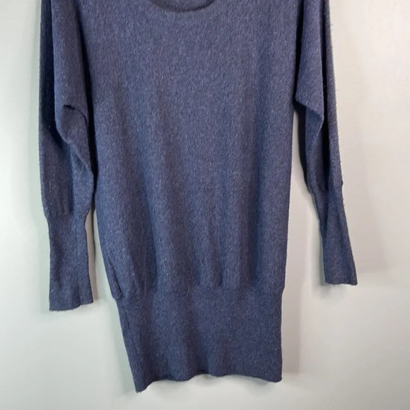 TALULA Fuzzy Cashmere Angora Tunic Sweater Blue Dolman Sleeve Round Neck Size S - Picture 4 of 11